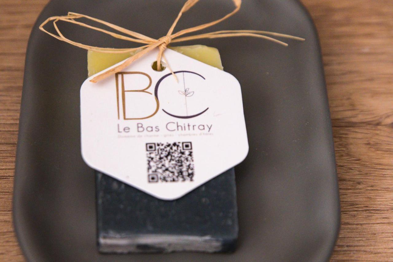 Le Bas Chitray Bed & Breakfast Ménil Екстериор снимка