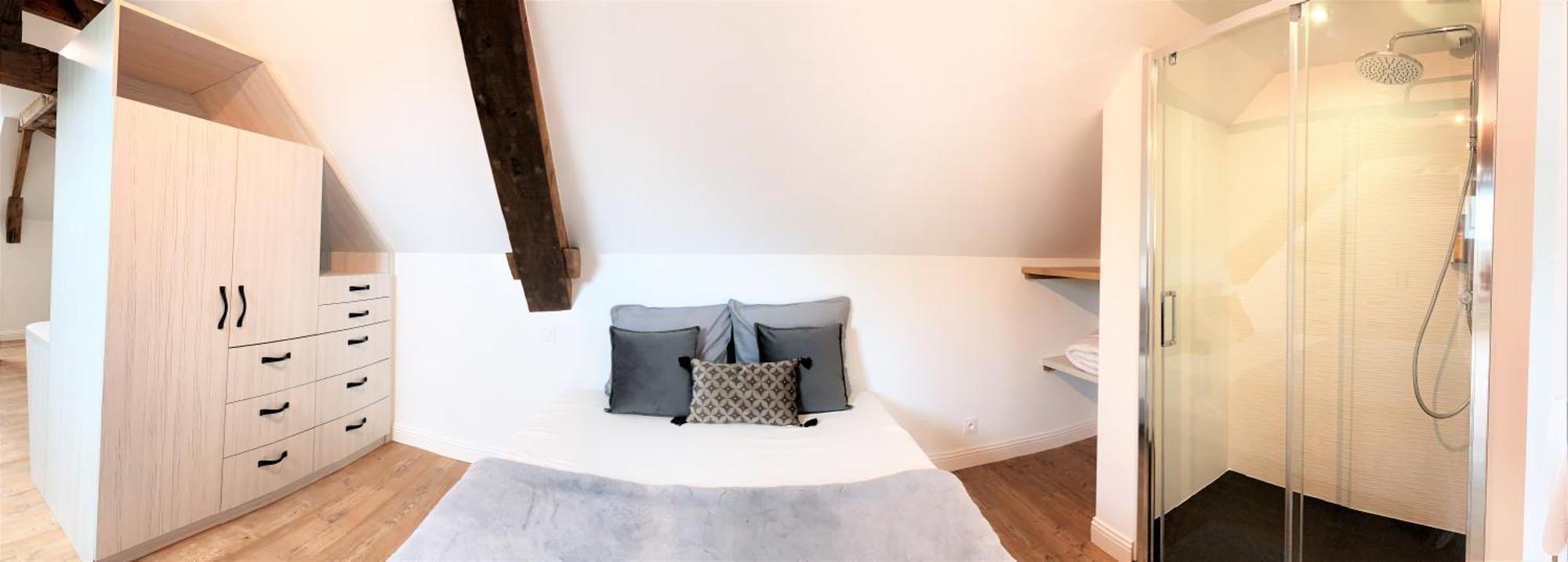 Le Bas Chitray Bed & Breakfast Ménil Екстериор снимка